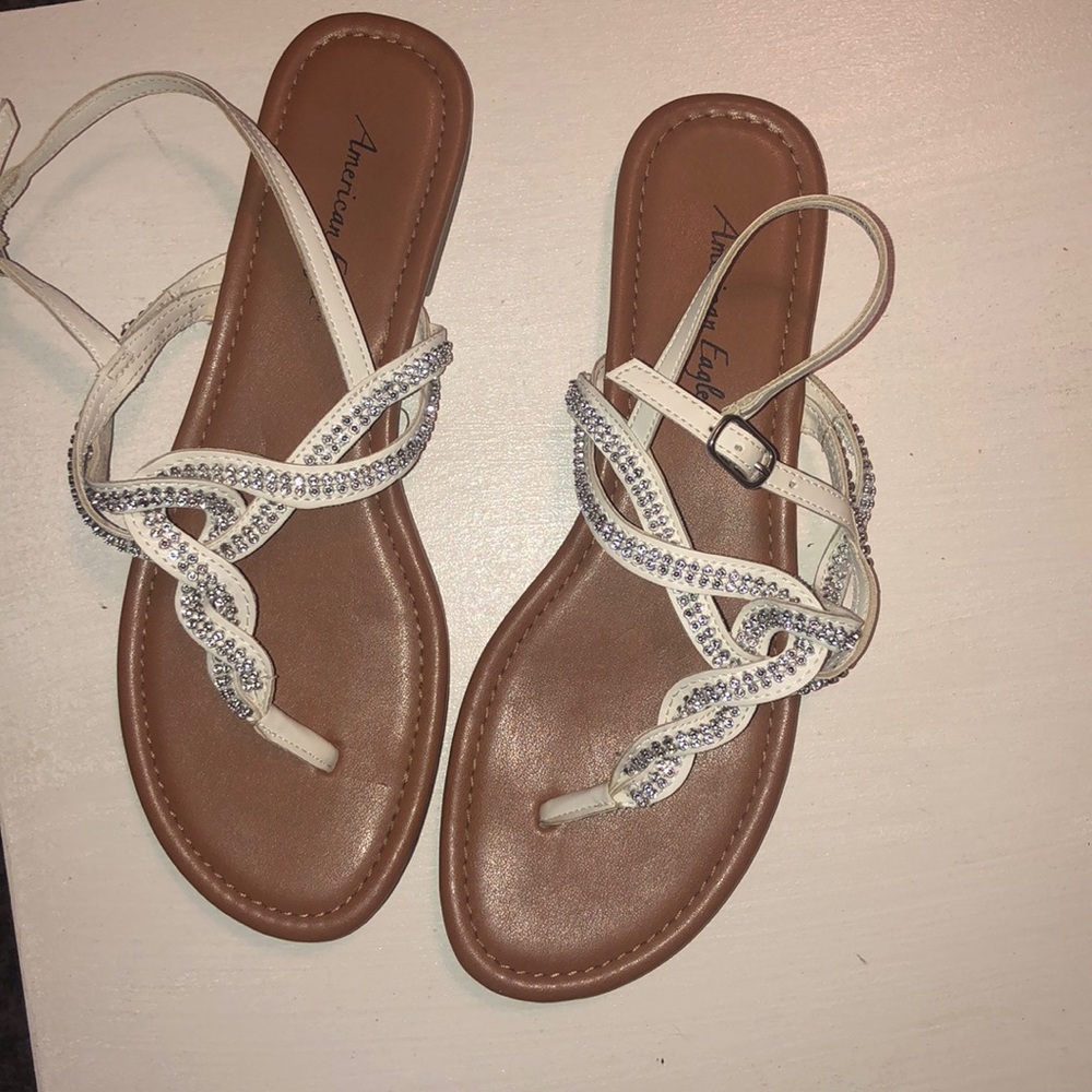 american eagle white sandals
